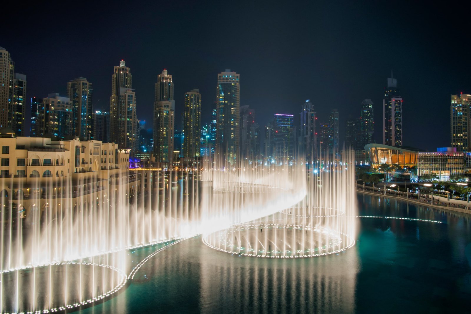 Dubai Mall & Fountain